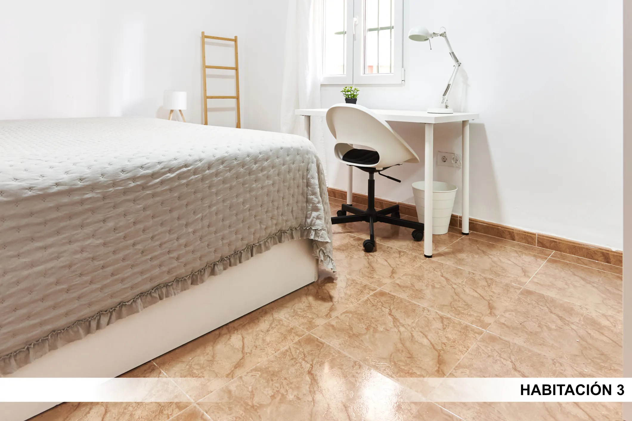 Room in Seville