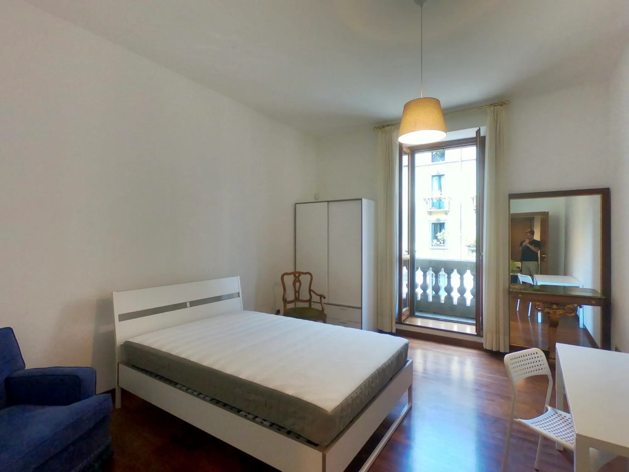 Private room in Milan photo 2
